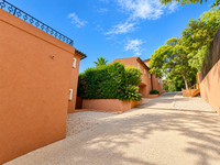Propriété à vendre à Antibes, Alpes-Maritimes - 1 090 000 € - photo n°2
