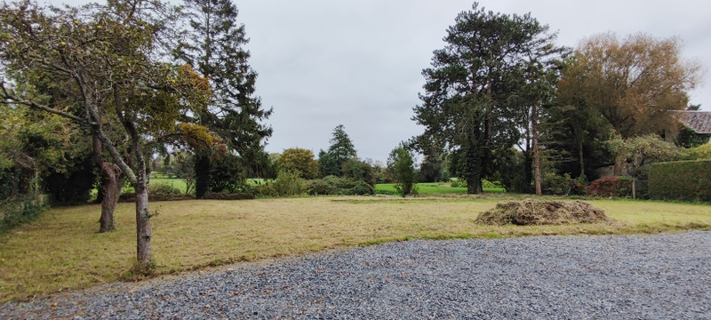 French property for sale in Trévières, Calvados - €159,900 - photo 3