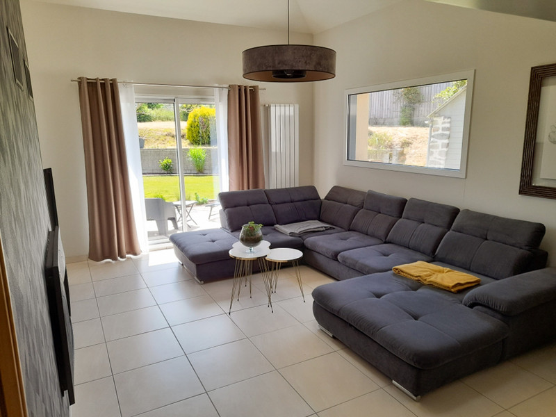 French property for sale in Lescouët-Gouarec, Côtes-d'Armor - €874,500 - photo 5