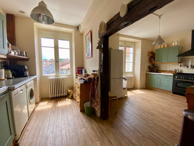 French property for sale in Les Salles-Lavauguyon, Haute-Vienne - €183,500 - photo 4