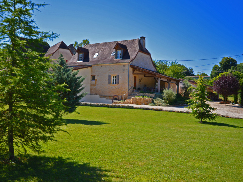 Maison à vendre à Excideuil, Dordogne - 310 300 € - photo 1