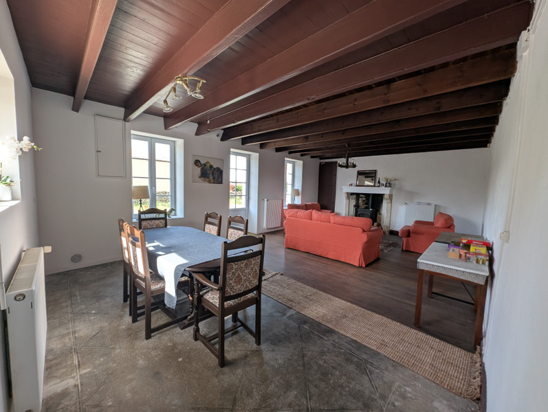 French property for sale in Sigournais, Vendée - €201,960 - photo 5