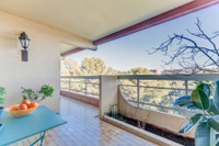 Propriété à vendre à Nice, Alpes-Maritimes - 570 000 € - photo n°7