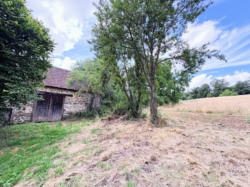 French property for sale in La Porcherie, Haute-Vienne - €98,700 - photo 2