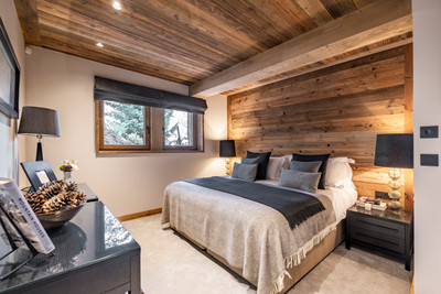 Luxurious and unique ski chalet in the heart of the 3 Valleys 