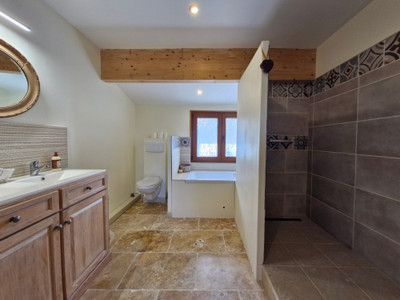 French property for sale in Saint-Amour-Bellevue, Saône-et-Loire - €659,000 - photo 5