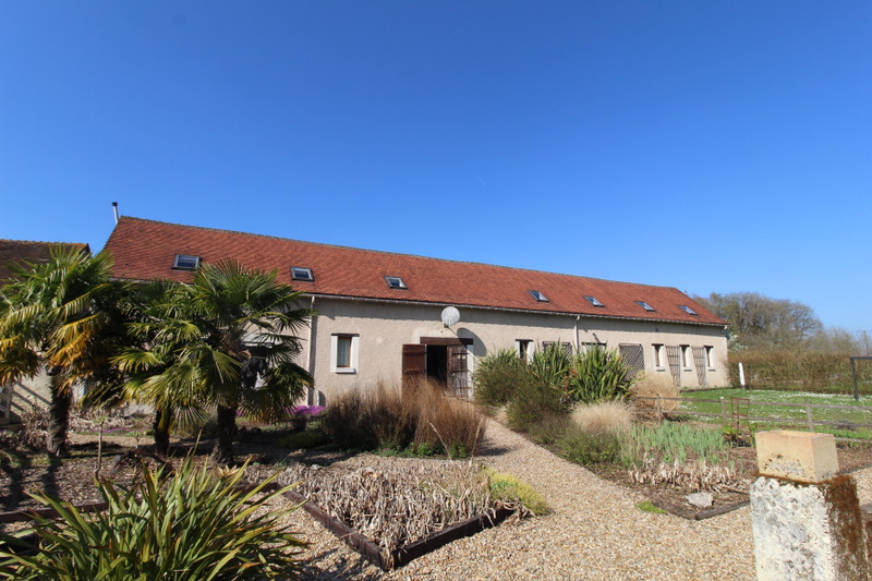 French property for sale in Abilly, Indre-et-Loire - €371,000 - photo 0