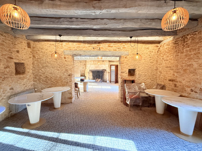 French property for sale in Sarlat-la-Canéda, Dordogne - €1,175,000 - photo 3