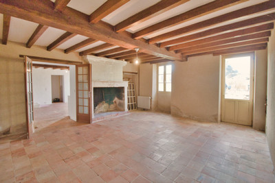 French property for sale in Guesnes, Vienne - €179,900 - photo 6