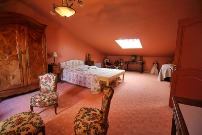 French property for sale in Mouterre-sur-Blourde, Vienne - €316,495 - photo 6