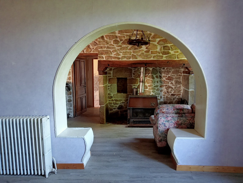 Maison à vendre à Lapleau, Corrèze - 66.600 € - photo 1