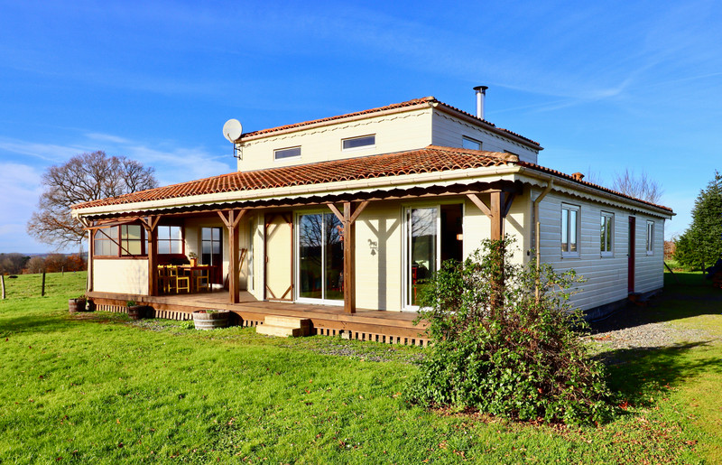 Propriété à vendre à Eymouthiers, Charente - 256 800 €