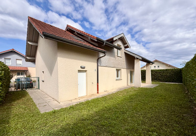 French property for sale in Douvaine, Haute-Savoie - €550,000 - photo 1