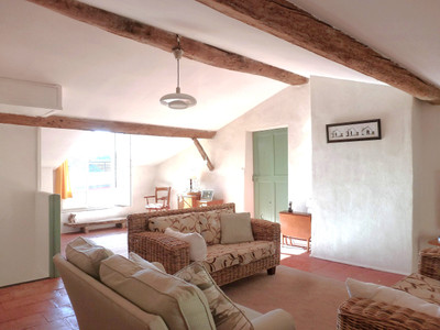 French property for sale in Cruzy, Hérault - €165,000 - photo 2