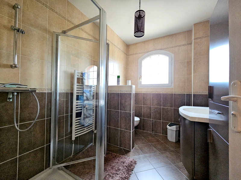 French property for sale in Prémilhat, Allier - €325,000 - photo 6