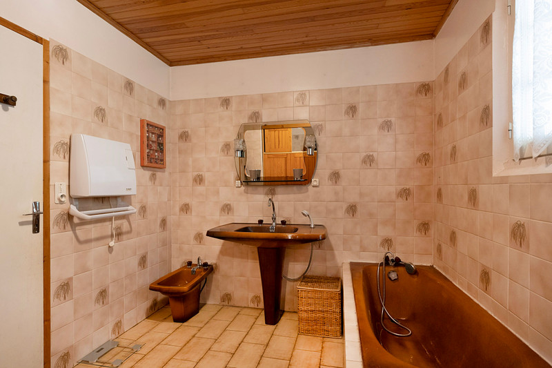 French property for sale in Corancy, Nièvre - €120,000 - photo 7