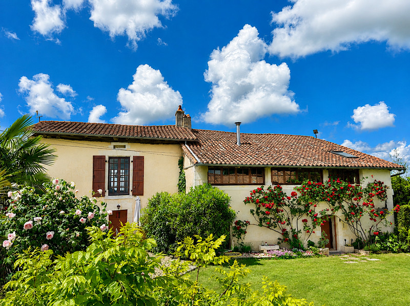 French property for sale in Verteillac, Dordogne - €636,000 - photo 0