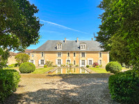 Chateau à vendre à Parcoul-Chenaud, Dordogne - 990.000 € - photo 2