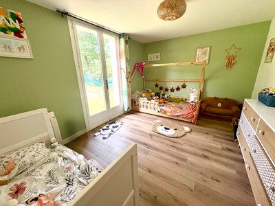 French property for sale in Saint-Estèphe, Dordogne - €249,000 - photo 8