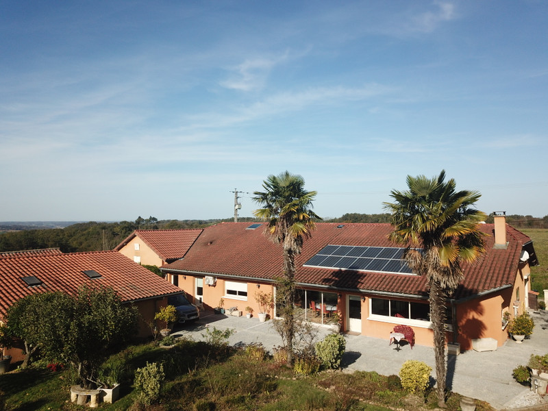 French property for sale in Aubous, Pyrénées-Atlantiques - €349,900 - photo 3