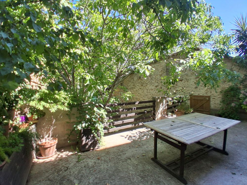 French property for sale in Roujan, Hérault - €260,000 - photo 1