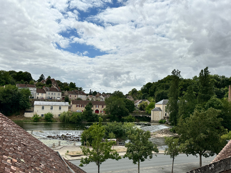 French property for sale in Le Blanc, Indre - €60,500 - photo 1