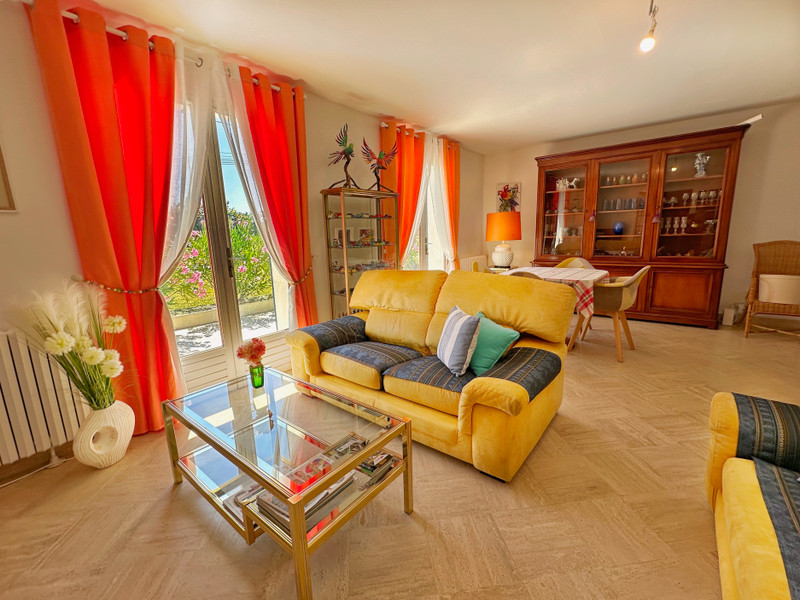 French property for sale in Ribérac, Dordogne - €248,000 - photo 2