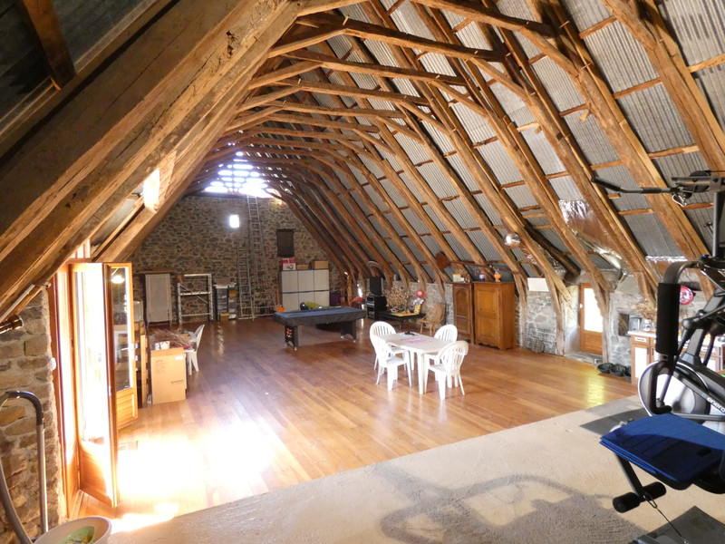 French property for sale in Saint-Martin-Valmeroux, Cantal - €379,900 - photo 7