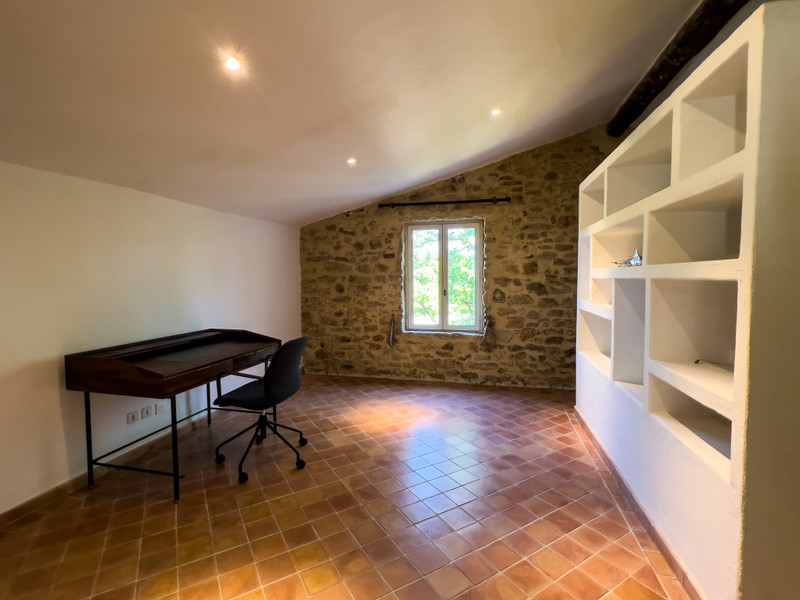 French property for sale in Malaucène, Vaucluse - €1,550,000 - photo 10