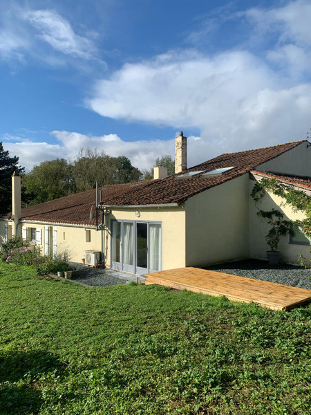 French property for sale in Vouvant, Vendée - €288,900 - photo 3