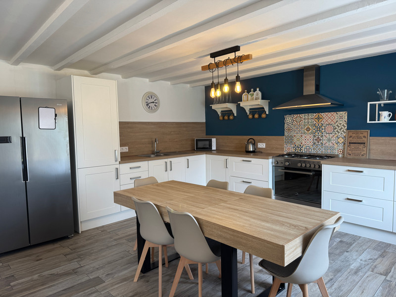French property for sale in Saint-Gilles-Pligeaux, Côtes-d'Armor - €155,000 - photo 1