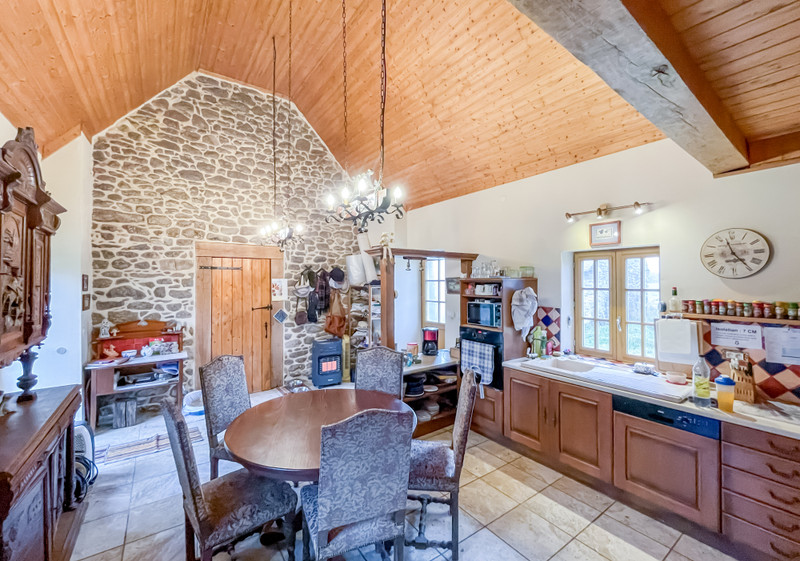 French property for sale in Bourbriac, Côtes-d'Armor - €134,000 - photo 4