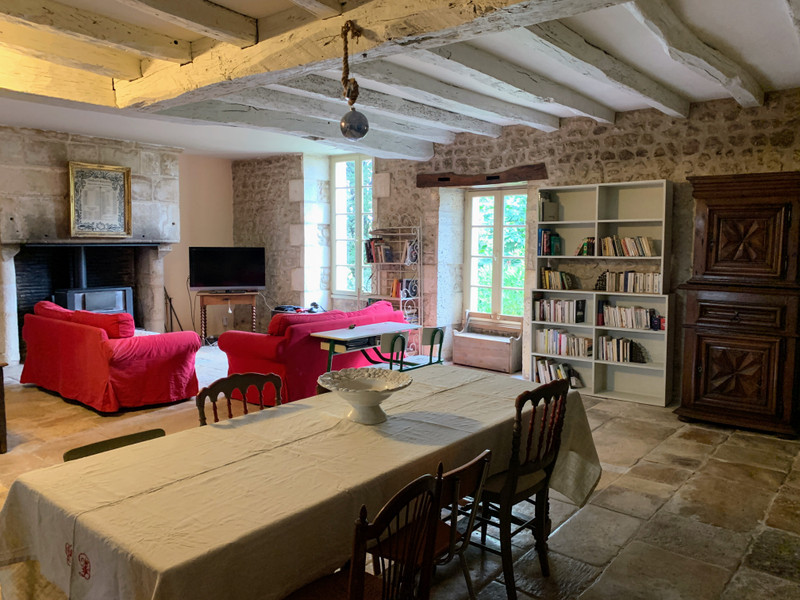 French property for sale in Montmoreau, Charente - €371,000 - photo 7