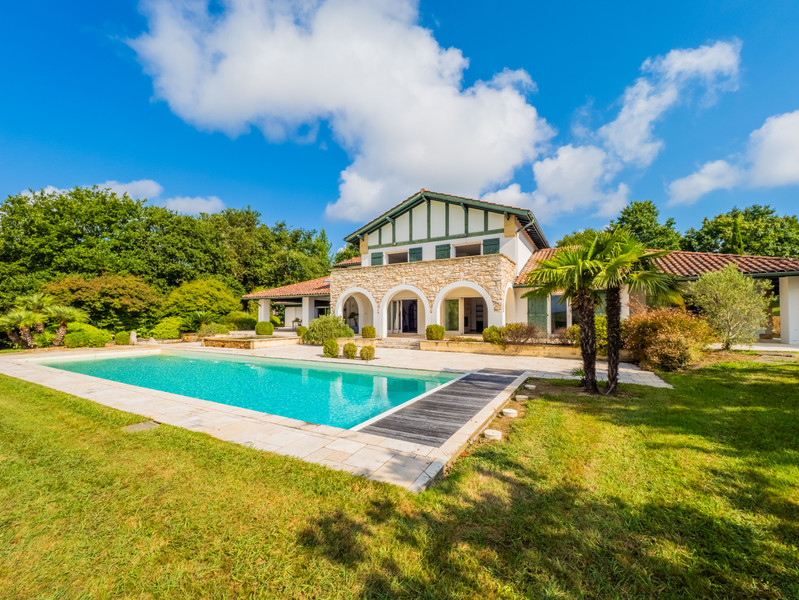 French property for sale in Arcangues, Pyrénées-Atlantiques - €3,995,000 - photo 4