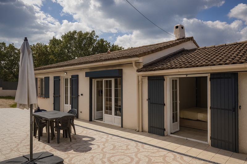 French property for sale in Rocbaron, Var - €430,000 - photo 1