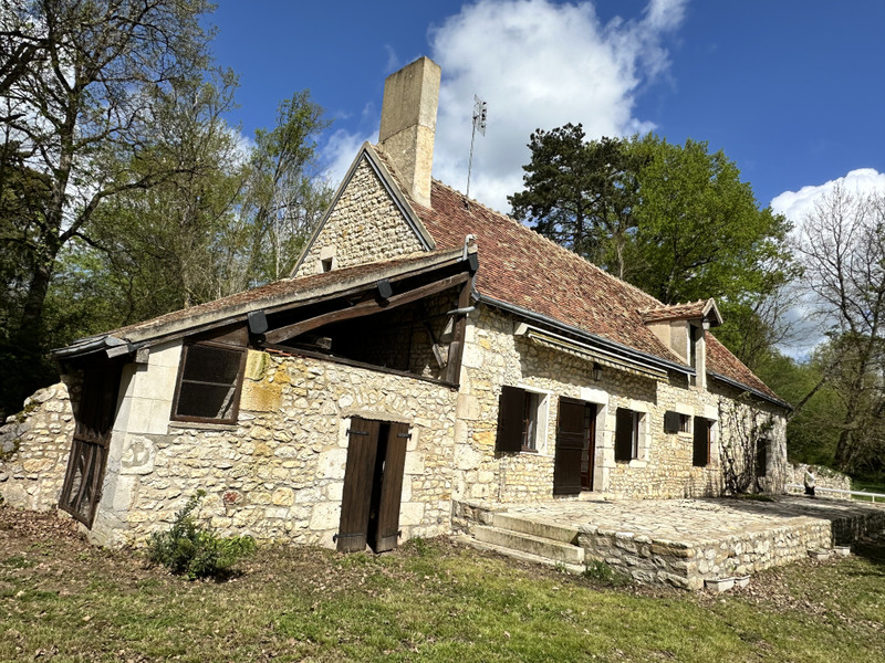 French property for sale in Douadic, Indre - €246,100 - photo 1