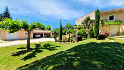 house for sale in Vaucluse