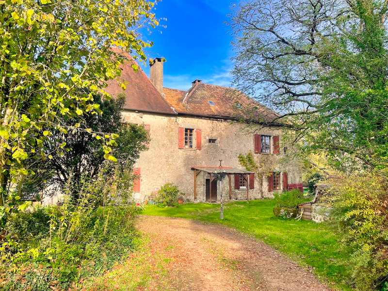 French property for sale in Busserolles, Dordogne - €815,100 - photo 3