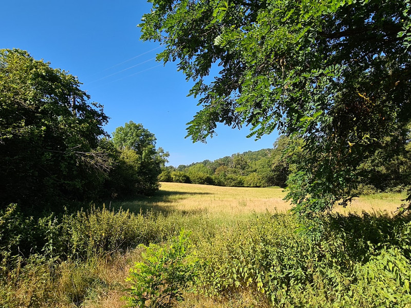 French property for sale in Mainsat, Creuse - €169,560 - photo 2