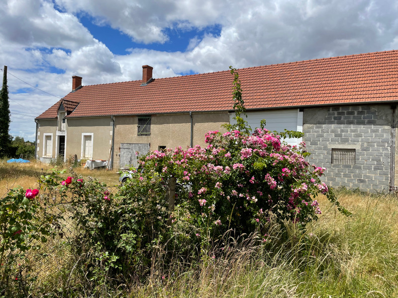 French property for sale in Saint-Hilaire-en-Lignières, Cher - €77,000 - photo 0