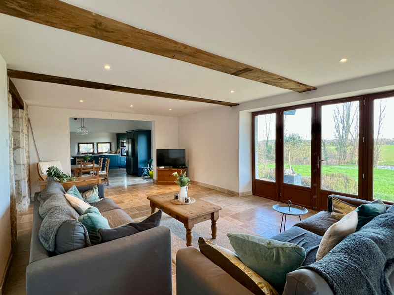French property for sale in Eymet, Dordogne - €577,000 - photo 4