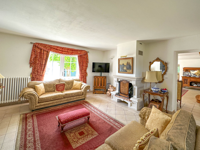 French property for sale in Bourg-Charente, Charente - &#8364;383,250 - photo 6