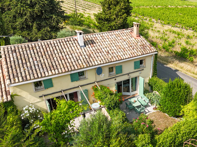 Maison à vendre à Buisson, Vaucluse, PACA, avec Leggett Immobilier