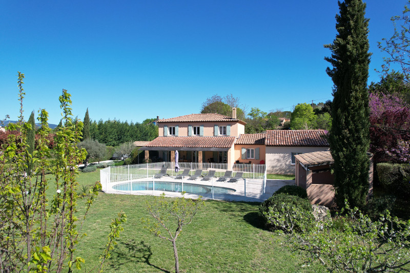 French property for sale in Carcès, Var - €827,000 - photo 0