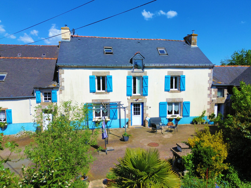 Maison à vendre à Kerfourn, Morbihan - 325.000 € - photo 1