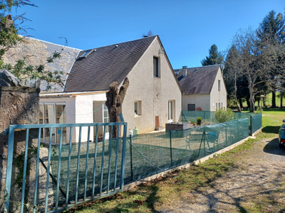 French property for sale in Lortet, Hautes-Pyrénées - €385,000 - photo 1