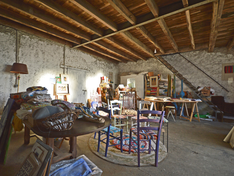 French property for sale in Thiviers, Dordogne - €140,000 - photo 8