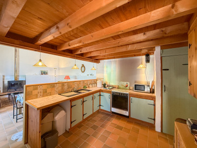 French property for sale in Saint-Martial-Viveyrol, Dordogne - €399,000 - photo 11