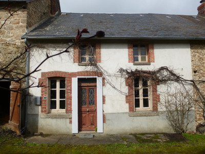 Maison à vendre à Bazelat, Creuse, Limousin, avec Leggett Immobilier