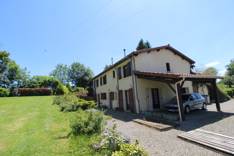 French property for sale in Saint-Maurice-des-Lions, Charente - €219,000 - photo 1